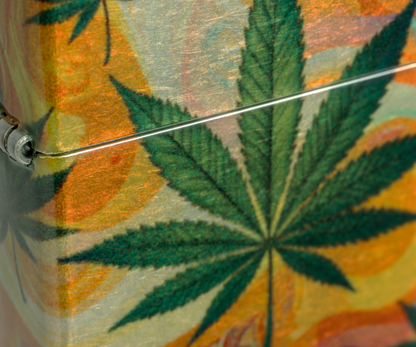 Zippo Psychedelic Leaves